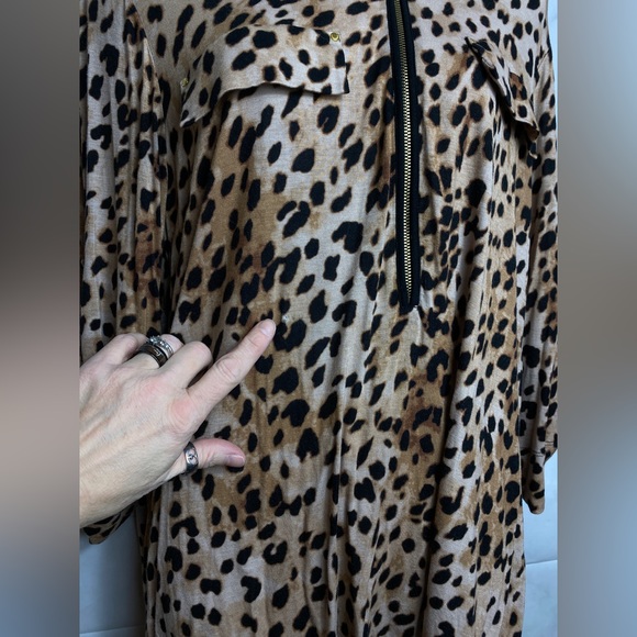 Calvin Klein 3/4 Sleeve Leopard Print Half Zip Up Top Blouse Brown 1X - Picture 3 of 10